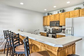 Private Balcony & Fall Views: Osage Beach Condo