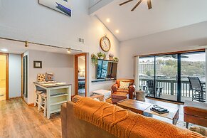 Private Balcony & Fall Views: Osage Beach Condo