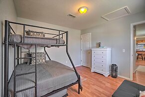 Charming One-level Home w/ Deck, Walk to Dtwn