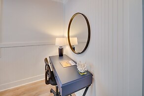 Chic Studio Near Huntington Beach State Park