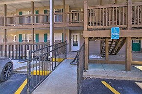 ~ 3 Mi to The Strip: Branson Condo w/ Large Patio!