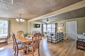 Cobblestone Cottage' - 10 Mi to Pomme de Terre!