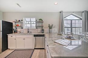 Branson Escape: 6 Mi to Silver Dollar City!