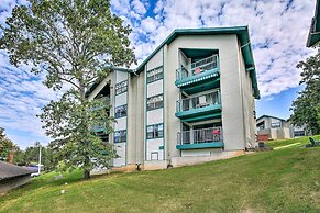 Branson Escape: 6 Mi to Silver Dollar City!