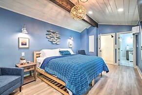 Colorful Golden Getaway w/ Panoramic Views!