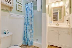 Pool, Sauna & Beach Access: Hilton Head Condo