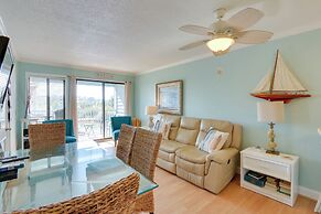 Pool, Sauna & Beach Access: Hilton Head Condo