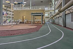 Pool, Sauna & Beach Access: Hilton Head Condo