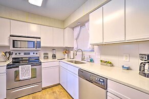 Resort Condo in Branson w/ Mountain & Lake Views!