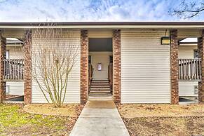 Resort Condo in Branson w/ Mountain & Lake Views!