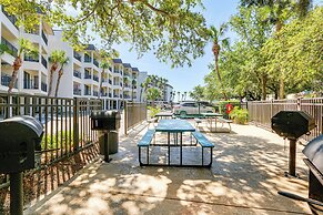 Beach Access: Oceanfront Hilton Head Studio