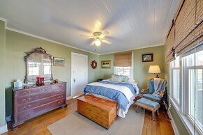 Cozy Augusta Home w/ Porch: Walk to Katy Trail!