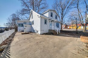 Cozy Augusta Home w/ Porch: Walk to Katy Trail!