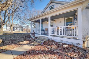 Cozy Augusta Home w/ Porch: Walk to Katy Trail!
