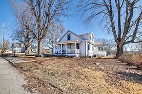 Cozy Augusta Home w/ Porch: Walk to Katy Trail!
