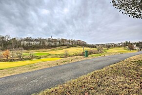 Sunroom & Golf Course View: Cozy Branson Condo!