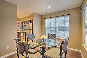 Sunroom & Golf Course View: Cozy Branson Condo!