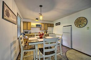 Cozy Hallsville Apartment w/ Shared Hot Tub!