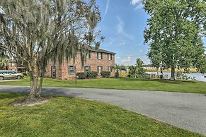 Cozy Hanahan Condo w/ Cooper River Access!