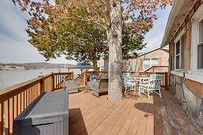 Cozy Camdenton Cottage w/ Deck + Boat Dock Access!