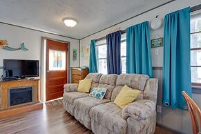 Cozy Camdenton Cottage w/ Deck + Boat Dock Access!