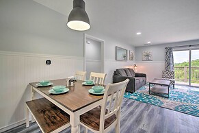 Cozy Branson Condo w/ Balcony & Mountain Views