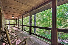 Creekside Marietta Cabin Retreat w/ Fire Pit!