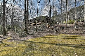 Creekside Marietta Cabin Retreat w/ Fire Pit!
