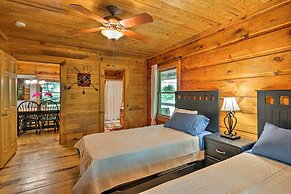 Creekside Marietta Cabin Retreat w/ Fire Pit!