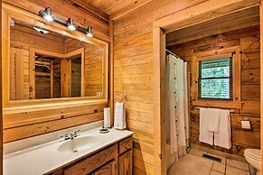 Creekside Marietta Cabin Retreat w/ Fire Pit!