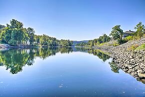 Branson Resort Condo w/ Lake Taneycomo Access!