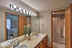 Branson Resort Condo w/ Lake Taneycomo Access!