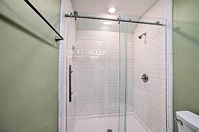 Downtown Branson Home w/ Pool Near The Landing!