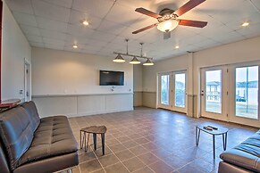 Dreamy Ridgeway Home w/ Grill on Lake Wateree!
