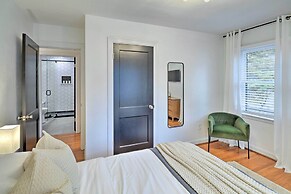 Dreamy St Charles Retreat w/ Furnished Patio!