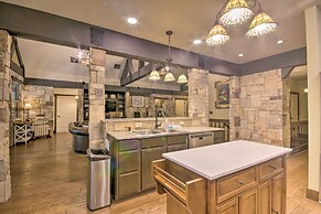 'dragon Castle' w/ Secret Passage, Dock, & Hot Tub