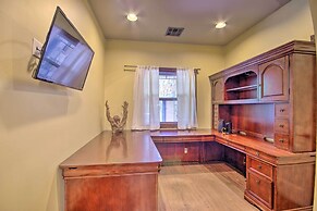 'dragon Castle' w/ Secret Passage, Dock, & Hot Tub