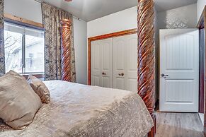 'dragon Castle' w/ Secret Passage, Dock, & Hot Tub