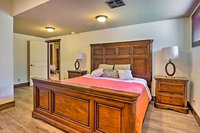 'dragon Castle' w/ Secret Passage, Dock, & Hot Tub