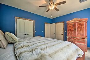 'dragon Castle' w/ Secret Passage, Dock, & Hot Tub