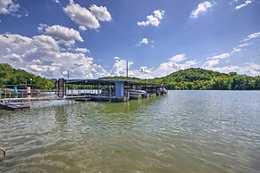 'dragon Castle' w/ Secret Passage, Dock, & Hot Tub