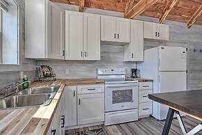 El Dorado Springs Cabin: Near Trails & Parks!