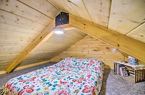 Florence Cabin w/ On-site Creek!