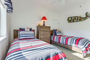 Private Boat Slip: Family-friendly Lazy Days Condo