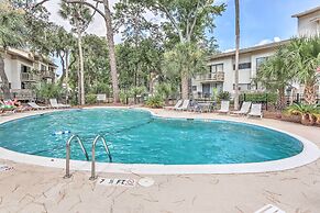 Patio & Walk to Beach: Hilton Head Island Townhome