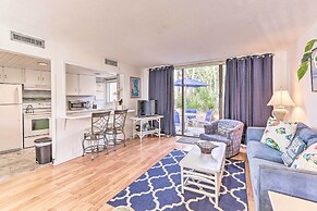 Patio & Walk to Beach: Hilton Head Island Townhome