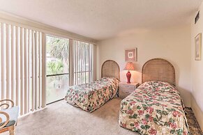 Patio & Walk to Beach: Hilton Head Island Townhome