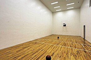 Branson Home w/ Indoor Pool & Basketball Court!