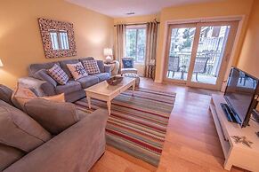 Walk to Hilton Head Island Beach: Villa w/ Balcony