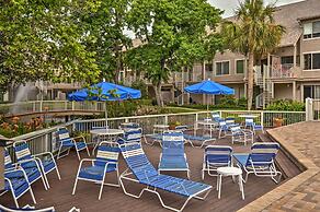 Walk to Hilton Head Island Beach: Villa w/ Balcony